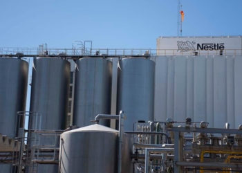 Trabajadores denuncian a Nestlé