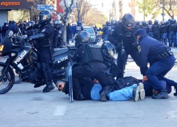 Reprimen chóferes en Córdoba