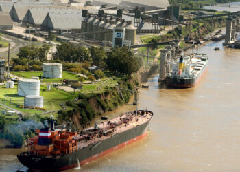 Sin negociación: paro en todos los puertos del país