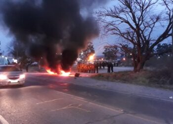 Represión a choferes en Jujuy