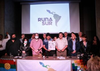 Runasur por la integración latinoamericana
