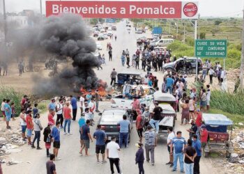 Perú: Huelga de transportistas contra el aumento de los combustibles