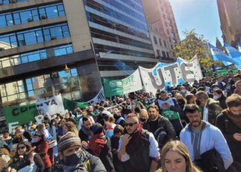 Gremios piden por mejores condiciones laborales