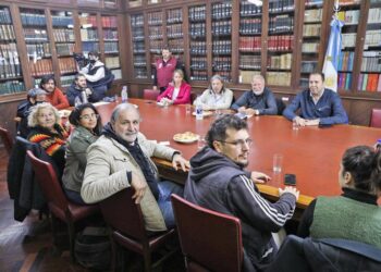 Organizaciones sociales se reúnen con la CGT