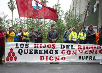 Uruguay: despidos y protestas de portuarios