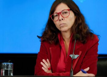 Los ministros cambian, el plan sigue