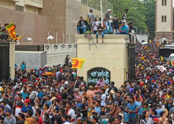 Toman el palacio presidencial en Sri Lanka