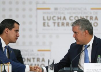 Venezuela y Colombia reabren sus fronteras