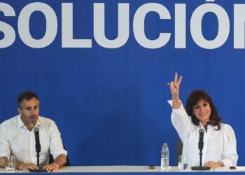 Cristina Fernandez en plenario de la UOM