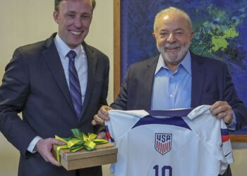 Acercamiento de Lula a la Casa Blanca