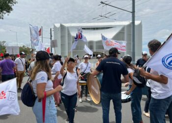 Judiciales reclaman aumentos