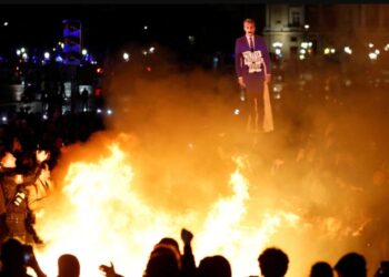 Francia en lucha contra la reforma jubilatoria
