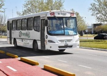 Estudiantes por un transporte público digno
