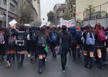 Chile: estudiantes secundarios en las calles
