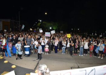 Los reclamos de salud y educación avivan la lucha por mejores condiciones de vida