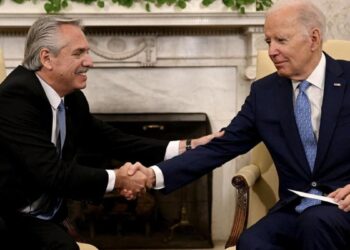 Fernández pidió una renovación del apoyo de EEUU al país