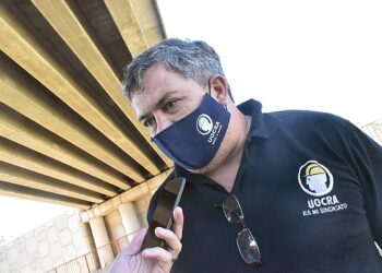 Casi 100 obreros sin trabajo por la paralización de una obra