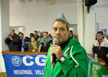 Asamblea de ATE en Fabricaciones Militares