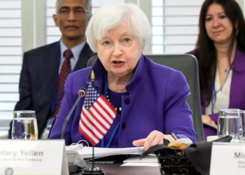 Entre la deuda y el default