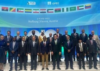 OPEP: nueva reunión para estabilizar el mercado petrolero