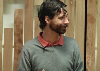 “Cualquier alternativa realista tiene que poner al ingreso de los trabajadores en primer lugar”