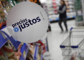 Amcham y Copal rechazan el programa de precios del Gobierno