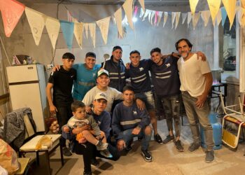 Barrenderos realizaron ollas populares en barrios de la ciudad