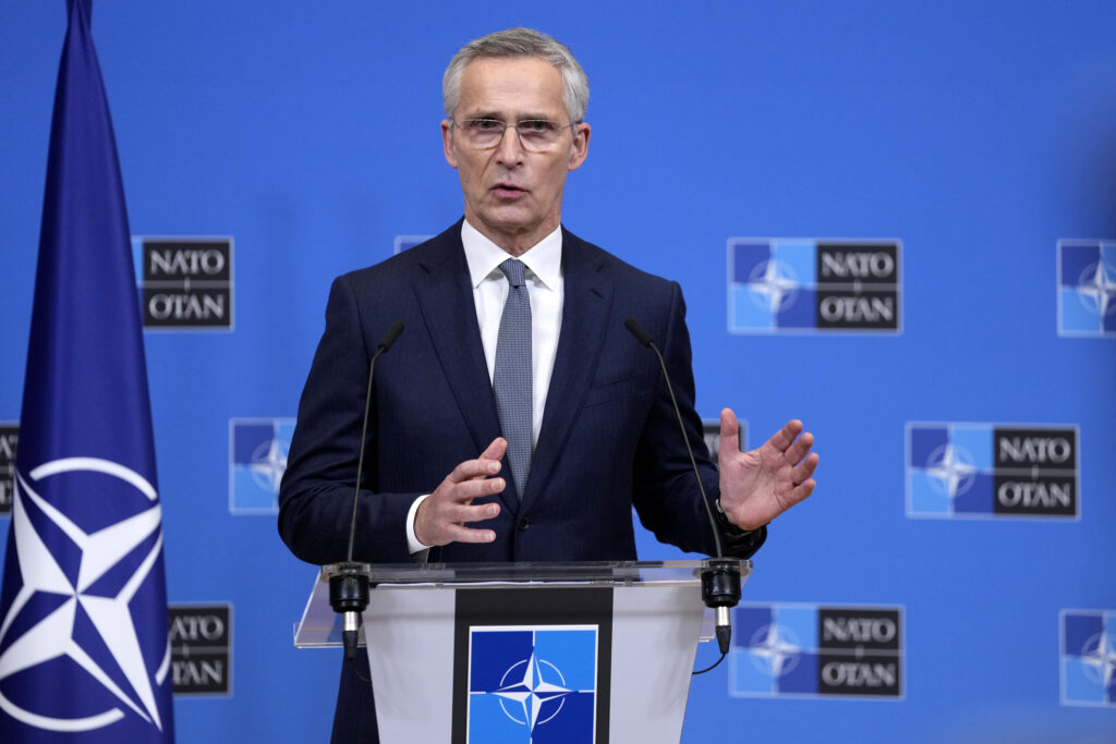 La OTAN pide aumentar el gasto militar