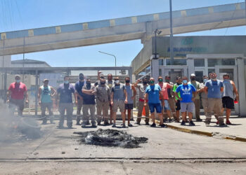 Contra la Ley Bases: trabajadores de la agroexportación realizan un paro por tiempo indeterminado