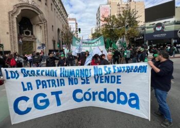 Recibida a Milei en la ciudad de Córdoba