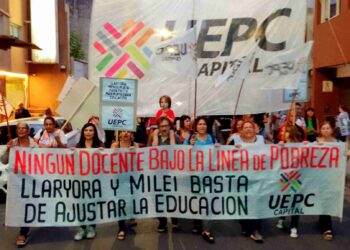 Sacar al docente de la pobreza