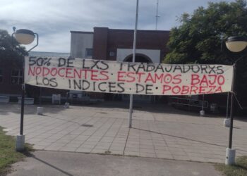 Gremios universitarios denuncian salarios de pobreza