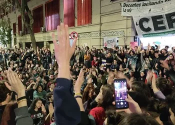 Tomas universitarias para ratificar la defensa a la Ley de financiamiento