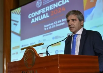 Caputo volvió a postergar la fecha de la salida al cepo