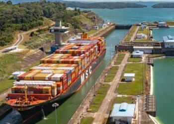 BlackRock a la conquista de los puertos