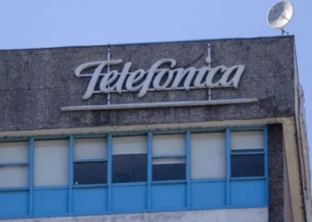 El gobierno interviene en la compra de Telefónica