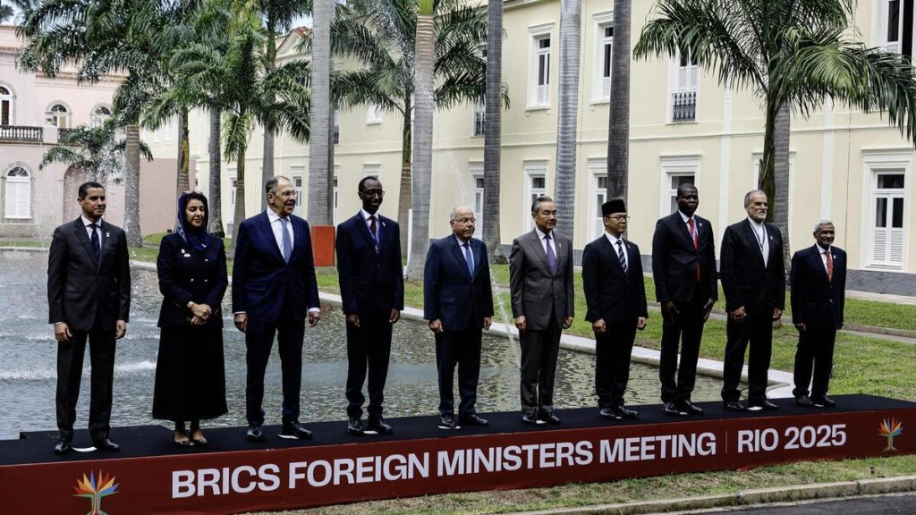 Cumbre de cancilleres del BRICS en Brasil