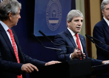 Superávit ¿a qué costo?