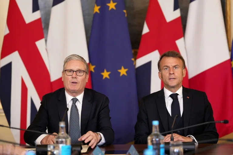 Europa extrema las defensas