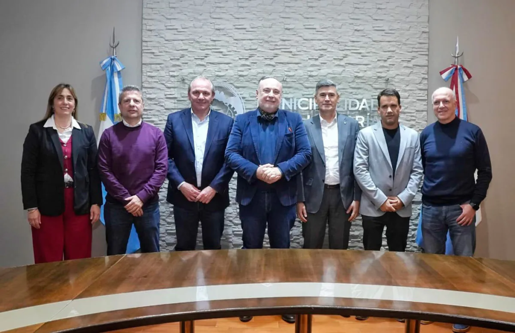 Intendentes de Córdoba se reunieron con críticas a la política nacional