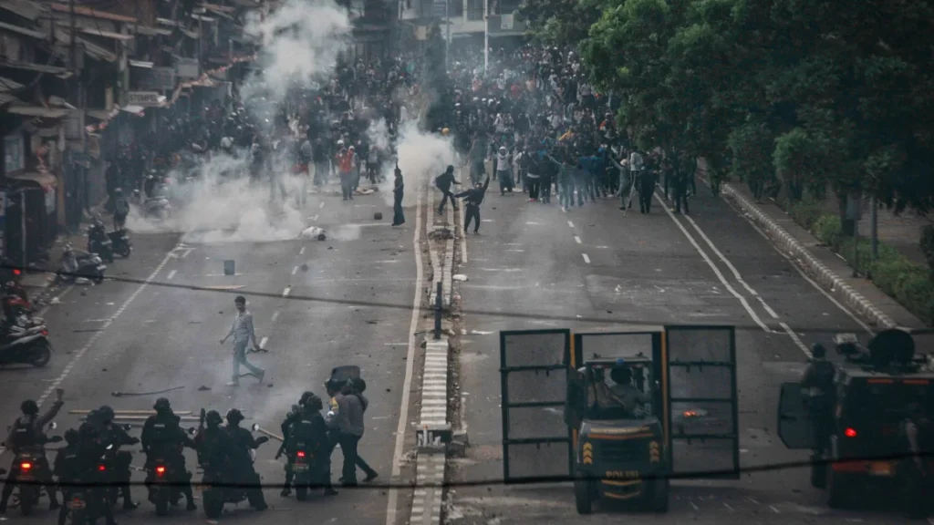 Fuertes protestas en Indonesia