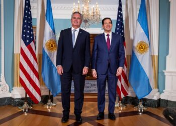 Tras la deuda, el pacto