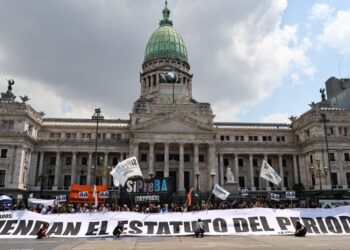 “No vendan el Estatuto del periodista”